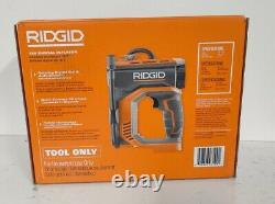 RIDGID 18-Volt Digital Inflator (R87044) 2AH battery + Charger Roadside Kit