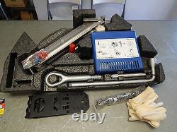 W203 C230 C320 Coupe Spare Tire Tool Kit Jack & Tire Pump